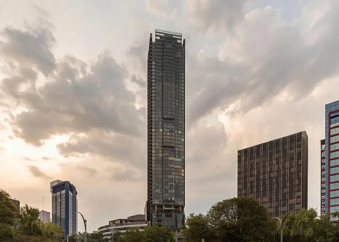 Tower By Kukun Hotel 5*